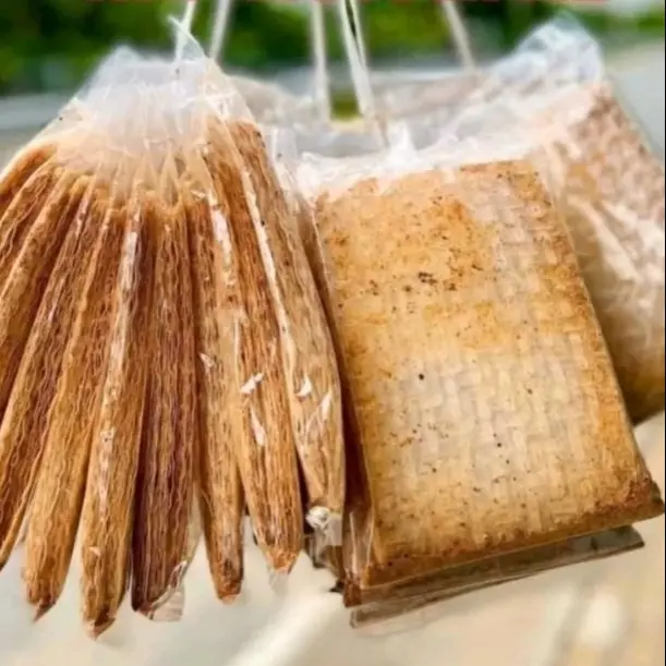 Hình ảnh Bánh Tráng Vuông Muối Sặc Siêu Cay