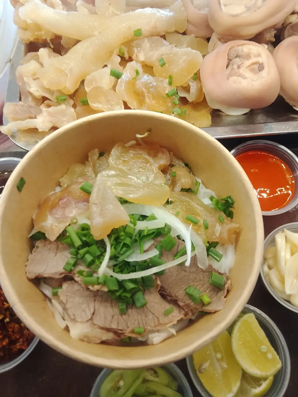 Hình ảnh Bún bò (Nạm Gân) 