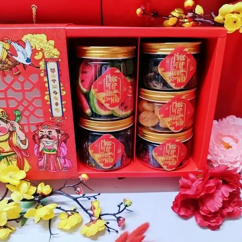 Hình ảnh Set quà tết ngũ vi