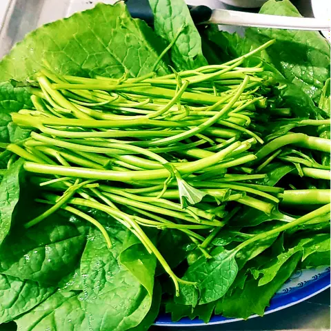Hình ảnh Rau Lẩu Thêm