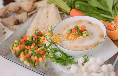 Hình ảnh Cháo cá thu Nhật cà rốt