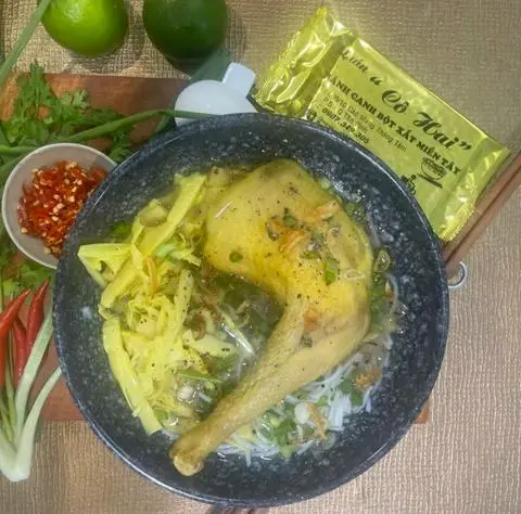 Hình ảnh Bún măng đùi vịt