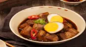 Hình ảnh Cơm Thịt Kho Hột Vịt