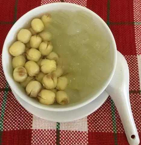 Hình ảnh Chè hạt sen nha đam
