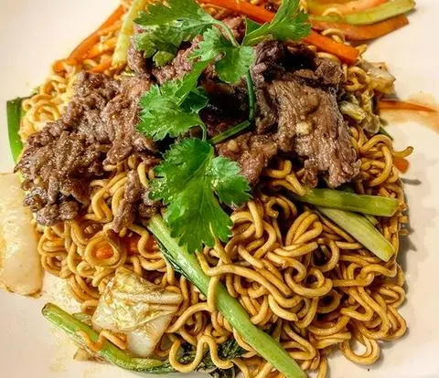 Hình ảnh mì xào trứng 