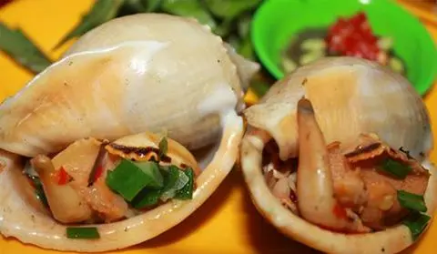 Hình ảnh Ốc tỏi nướng mỡ hành_1con
