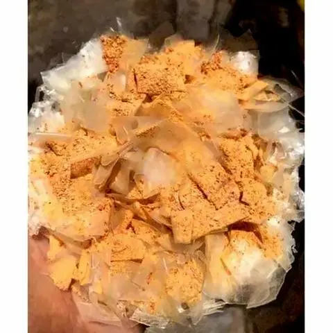 Hình ảnh Bánh tráng phơi sương muối nhuyễn