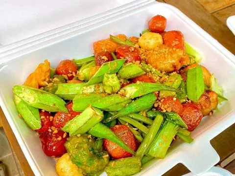 Hình ảnh Combo chiên nước mắm 2 ( 3 - 4 người ăn)