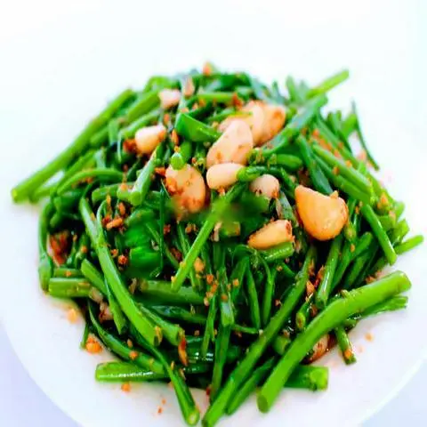 Hình ảnh Rau muống xào tỏi