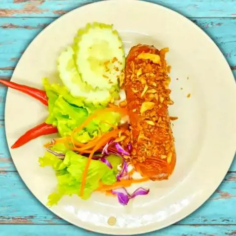 Hình ảnh Xúc Xích Đức Sauce Mắm Tỏi Long Ký Độc Quyền