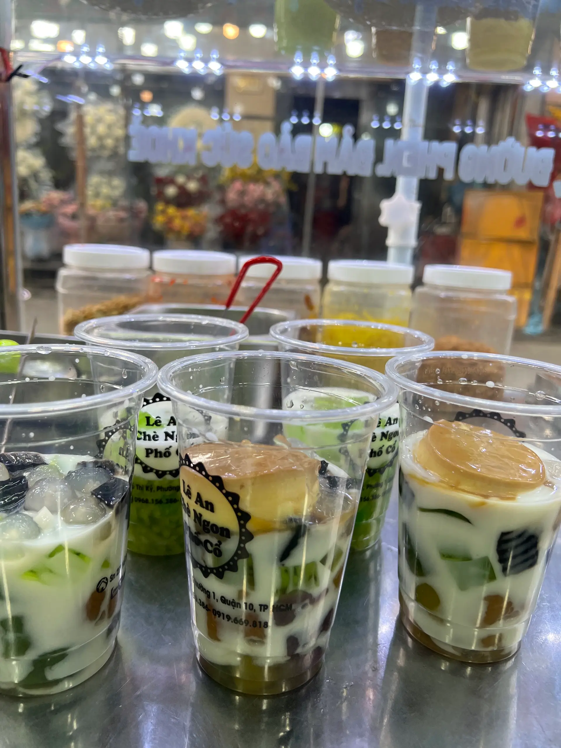 Hình ảnh Chè Bánh Flan Khoai Dẽo