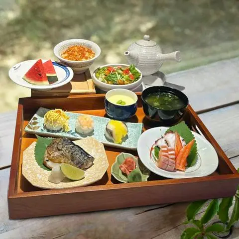 Hình ảnh Set kiku