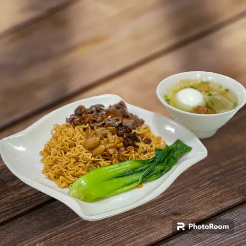 Hình ảnh Mì trộn - hủ tiếu trộn bò xào
