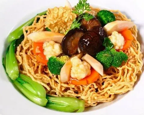 Hình ảnh Mì Xào Giòn Chay 