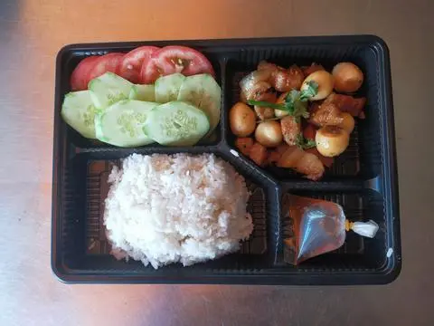 Hình ảnh Thịt Kho Trứng Cút