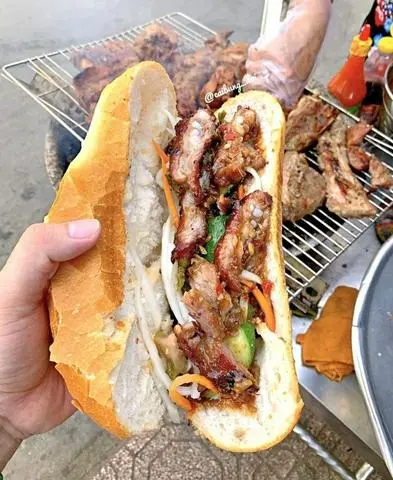 Hình ảnh Bánh Mì Thịt Nướng 