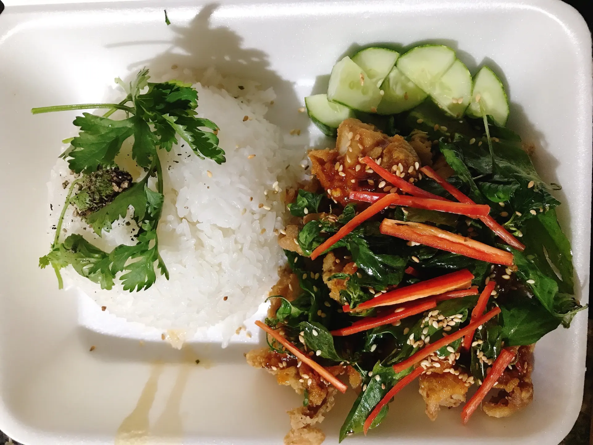 Hình ảnh Cơm gà sốt 3 vị siêu nngonnn