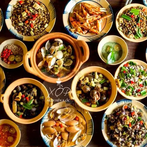 Hình ảnh Thập cẩm ốc hấp Thái