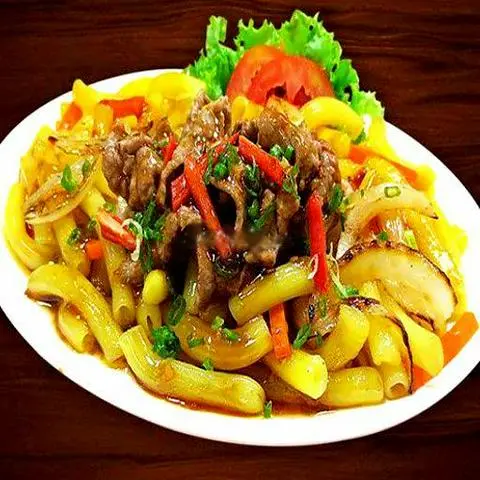 Hình ảnh Nui Xào Bò