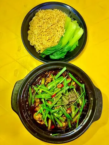 Hình ảnh Mì ếch phần 1 con siêu to 