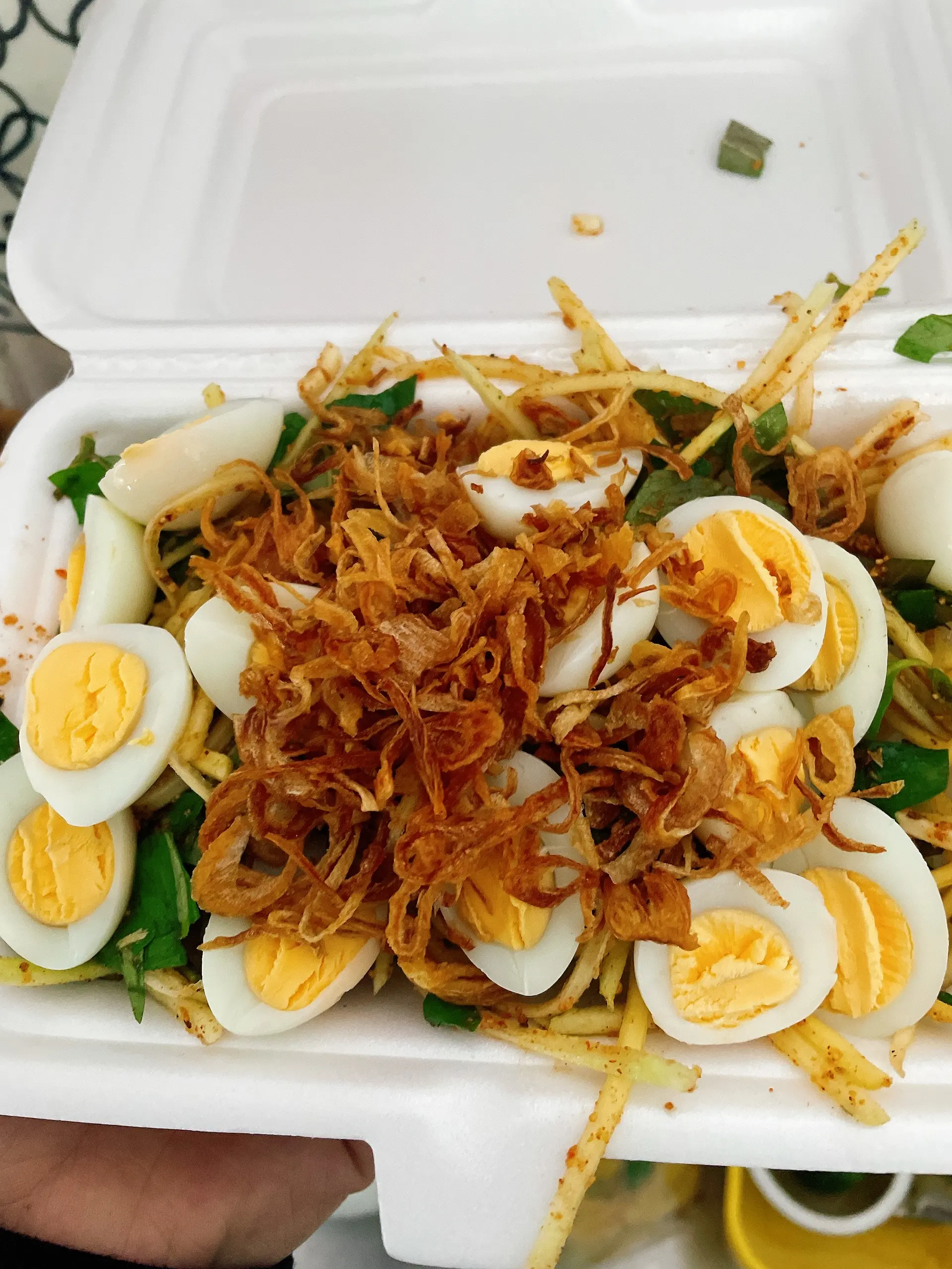 Hình ảnh Xoài lắc trứng cút