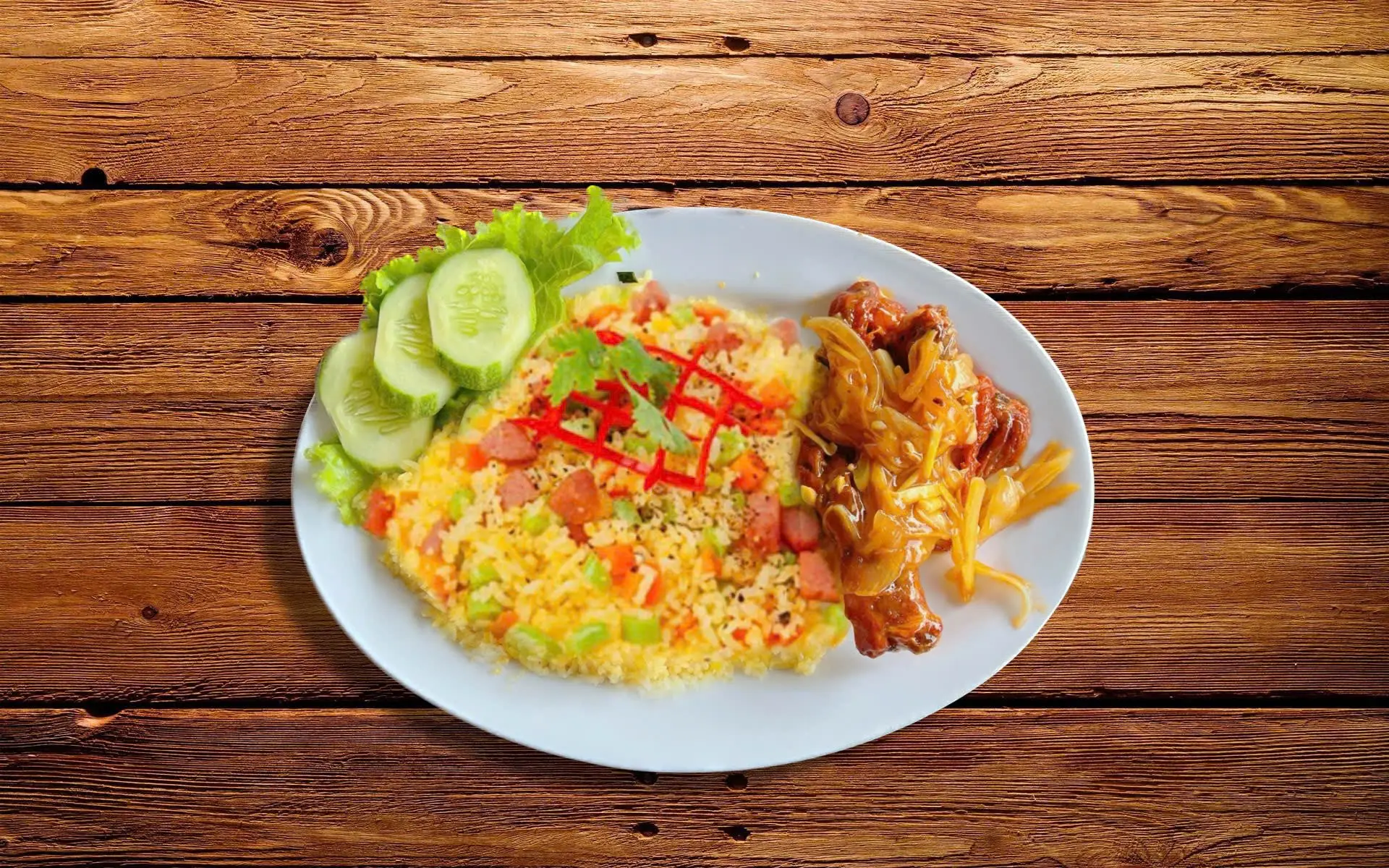 Hình ảnh Cơm dương châu đùi gà