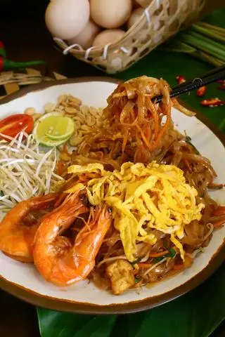 Hình ảnh Pad Thái hải sản