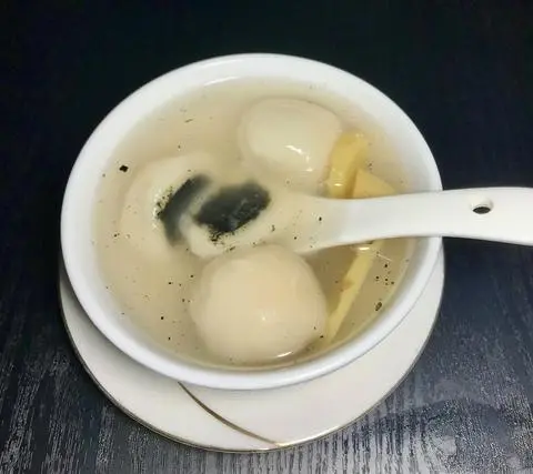 Hình ảnh Chè trôi nước 