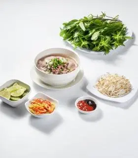 Hình ảnh Phở bò tái gân viên