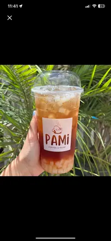 Hình ảnh Hồng trà thạch dừa