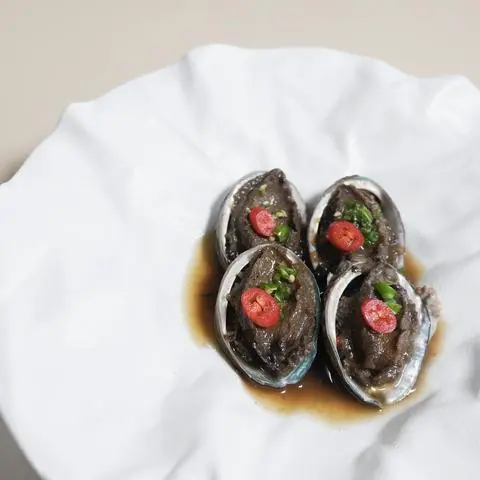 Hình ảnh Bào Ngư ngâm tương (4 con)