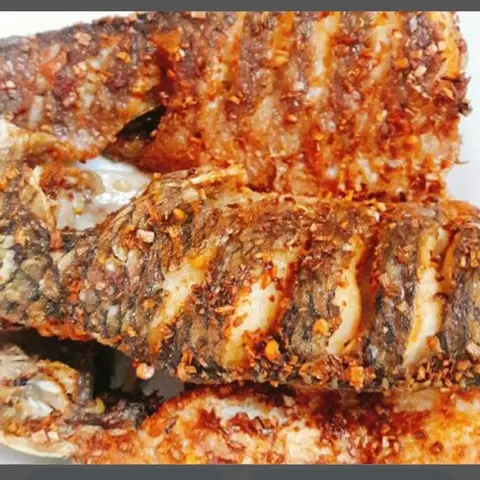 Hình ảnh cơm cá lóc chiên mắm 