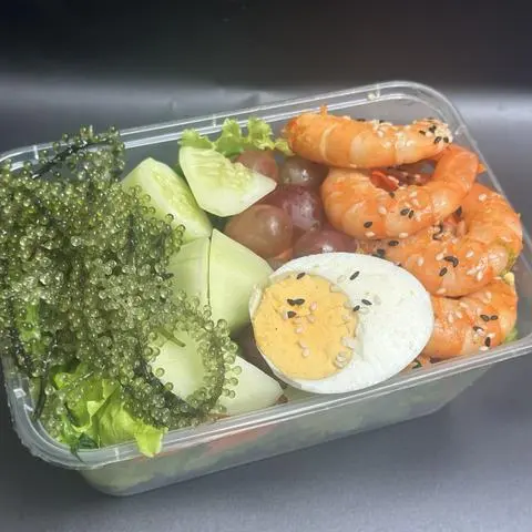 Hình ảnh Salad Tôm Áp Chảo Bơ Tỏi