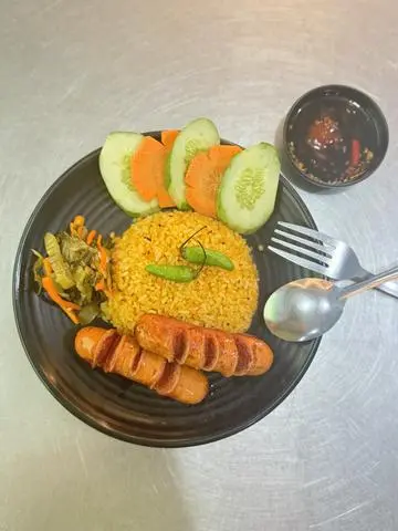 Hình ảnh Cơm 2 xúc xích