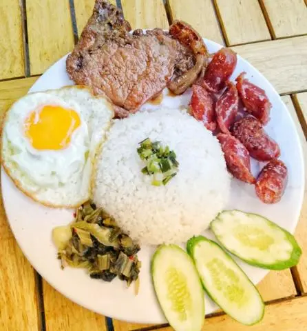 Hình ảnh Sườn trứng lạp xưởng + tặng canh (SL có hạn)