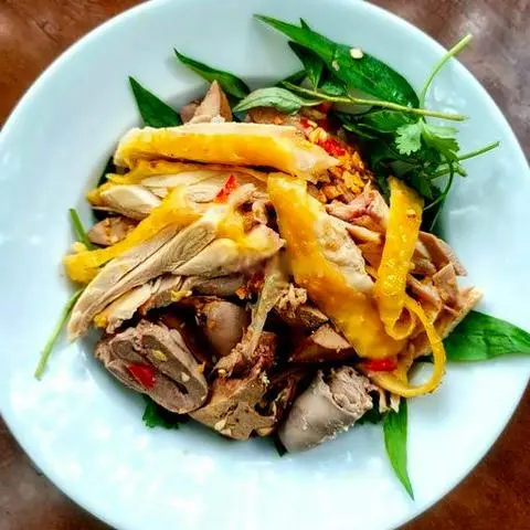 Hình ảnh Gỏi Lòng gà - gà xé