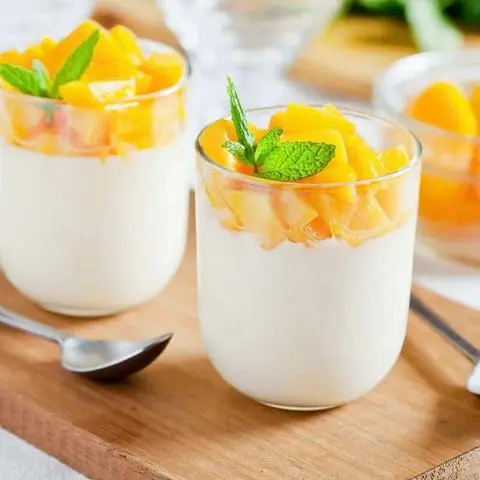 Hình ảnh Sữa chua đào