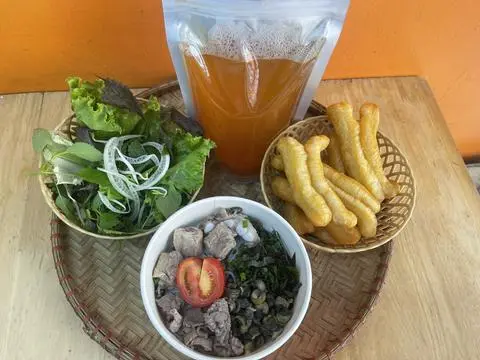 Hình ảnh Bún ốc nhỏ sườn bò