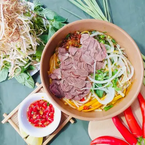 Hình ảnh Bún bò bắp