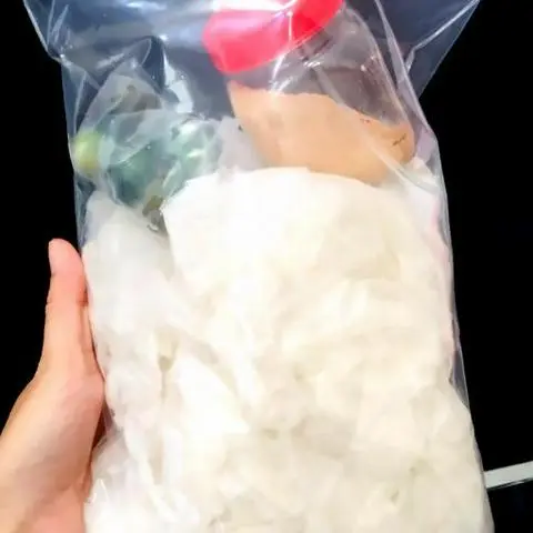 Hình ảnh Combo  nữa kg bánh tráng rìa dẻo ủ bơ + muối  sặc tắc
