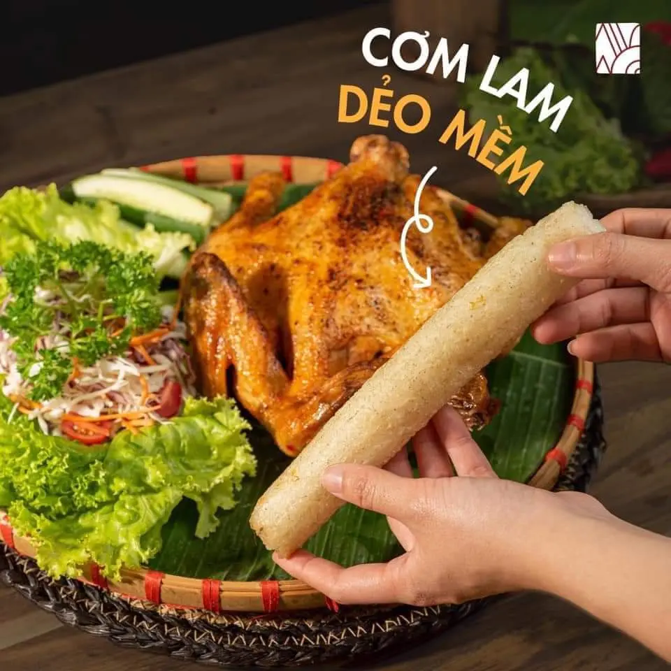 Hình ảnh Combo 1 gà mật ong + 1 cơm lam 