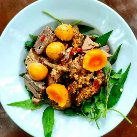 Hình ảnh Gỏi Lòng gà - trứng non