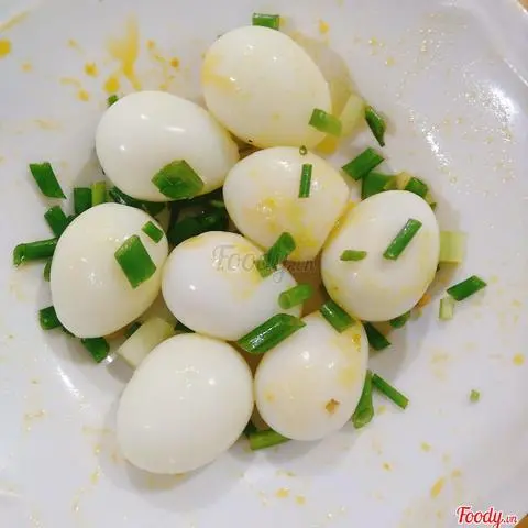 Hình ảnh Trứng cút thêm