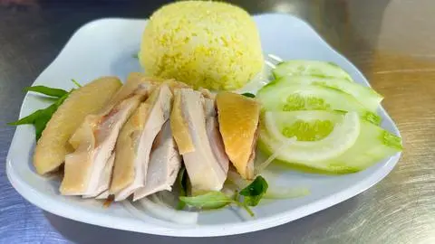 Hình ảnh Cơm thịt gà