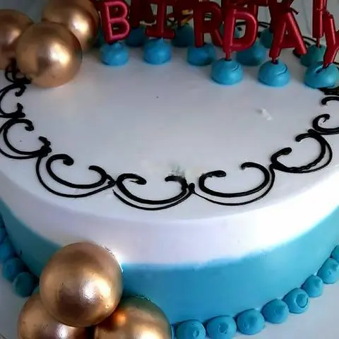 Hình ảnh BÁNH KEM SỮA TƯƠI Kiểu Mới  25cm
