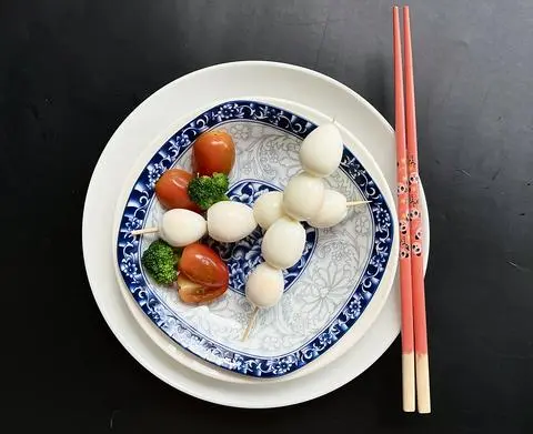 Hình ảnh Trứng Cút - Quail Eggs 鹌鹑蛋