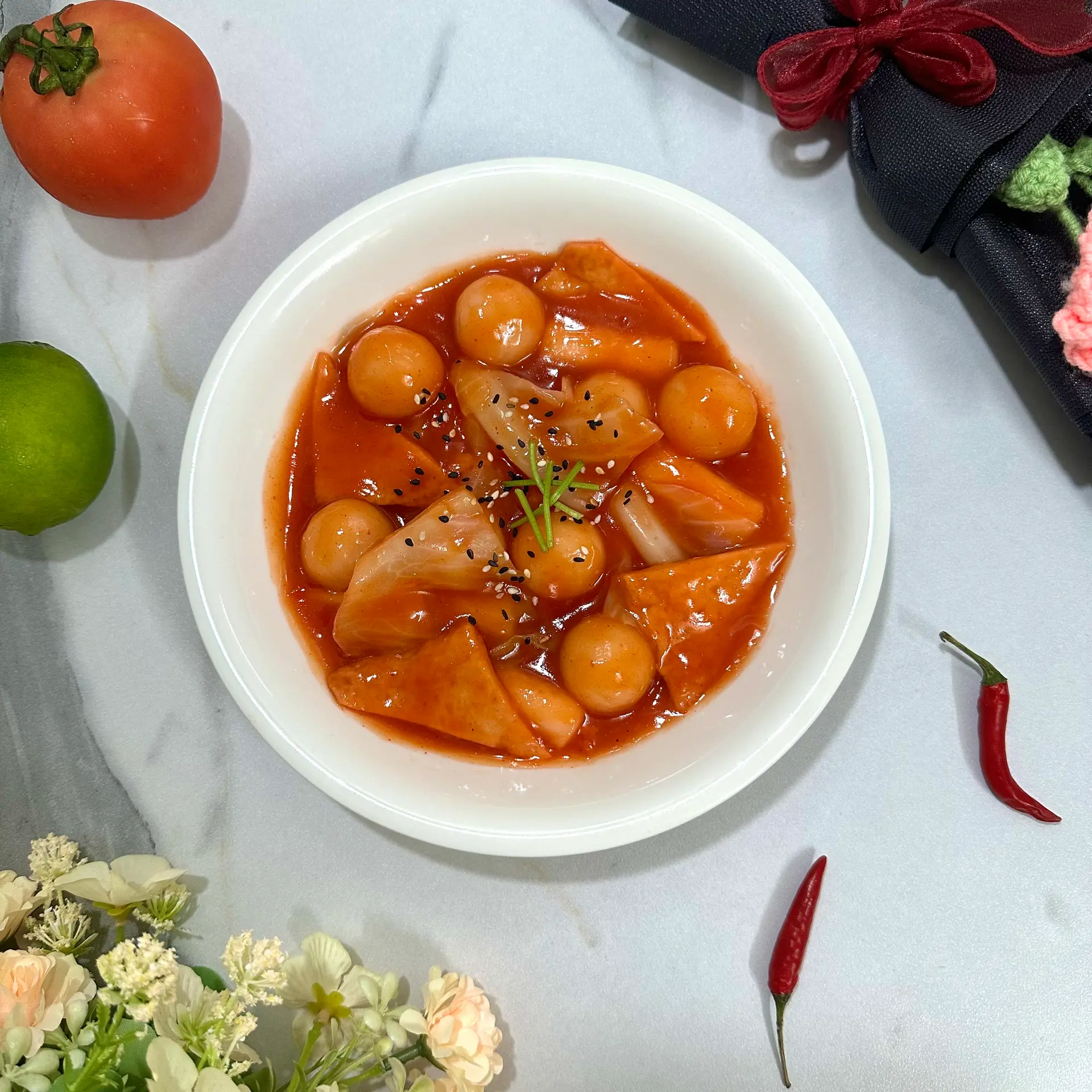 Hình ảnh Tokbokki nhân phô mai ( Tokbokki tròn nhà làm)