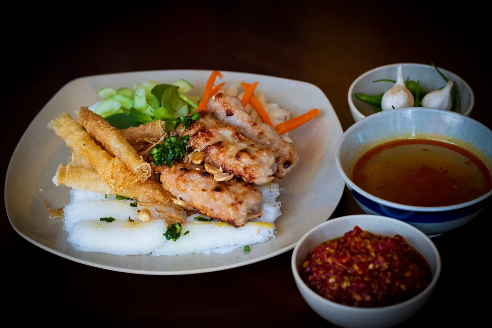 Hình ảnh Bánh hỏi nem nướng