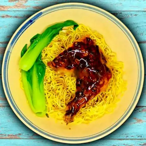 Hình ảnh Mì Khô Gà Sốt Tiêu Đen Nhỏ