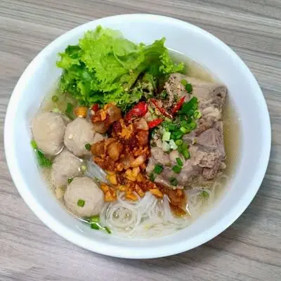 Hình ảnh nui sườn sụn + gà